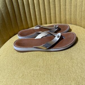 OluKai Norie Brown with Gold Leather Strapped Sandals Beach Summer Cottagecore